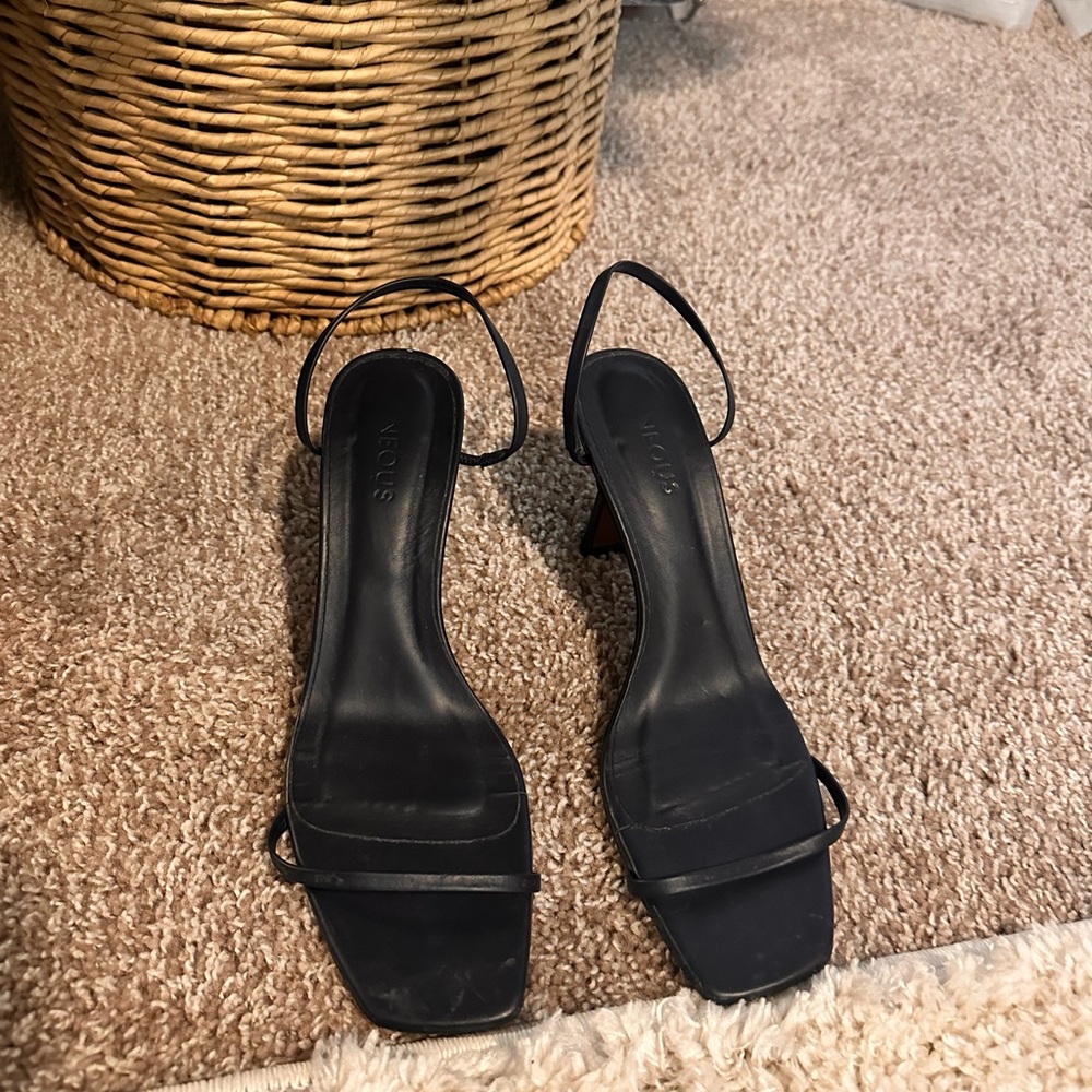 Neous heels